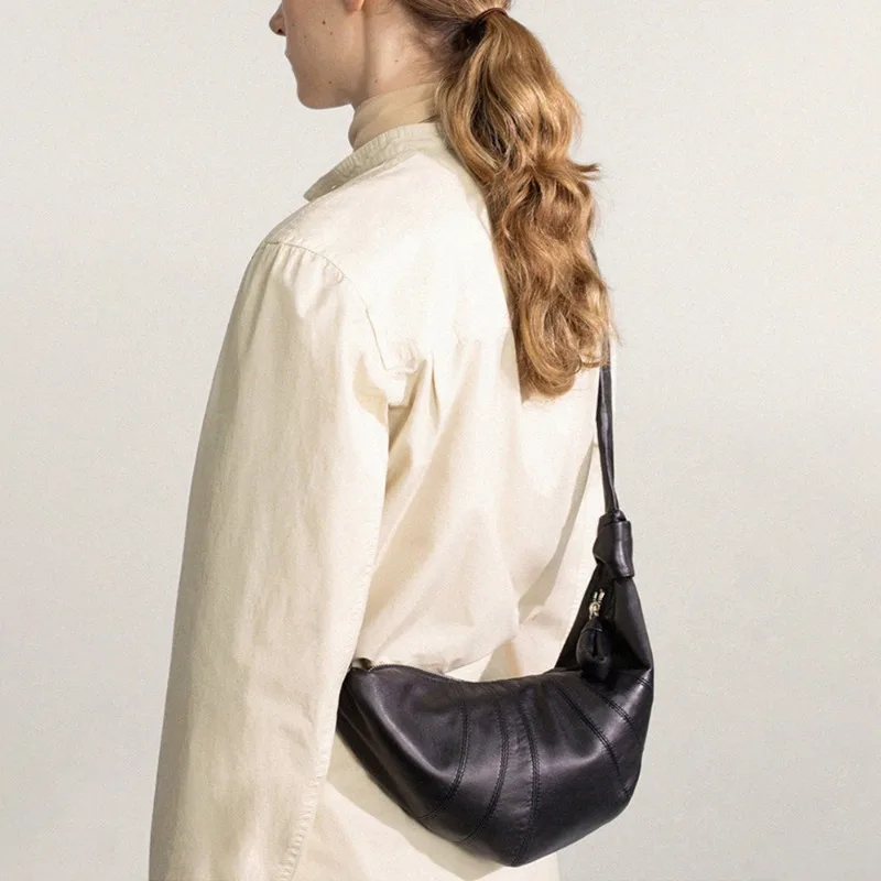 

Lem@ire Croissant Bag Sheepskin Niche Texture Kosher Bag French Fashion Dumpling Bag Leather Crossbody Chest Waist Bag