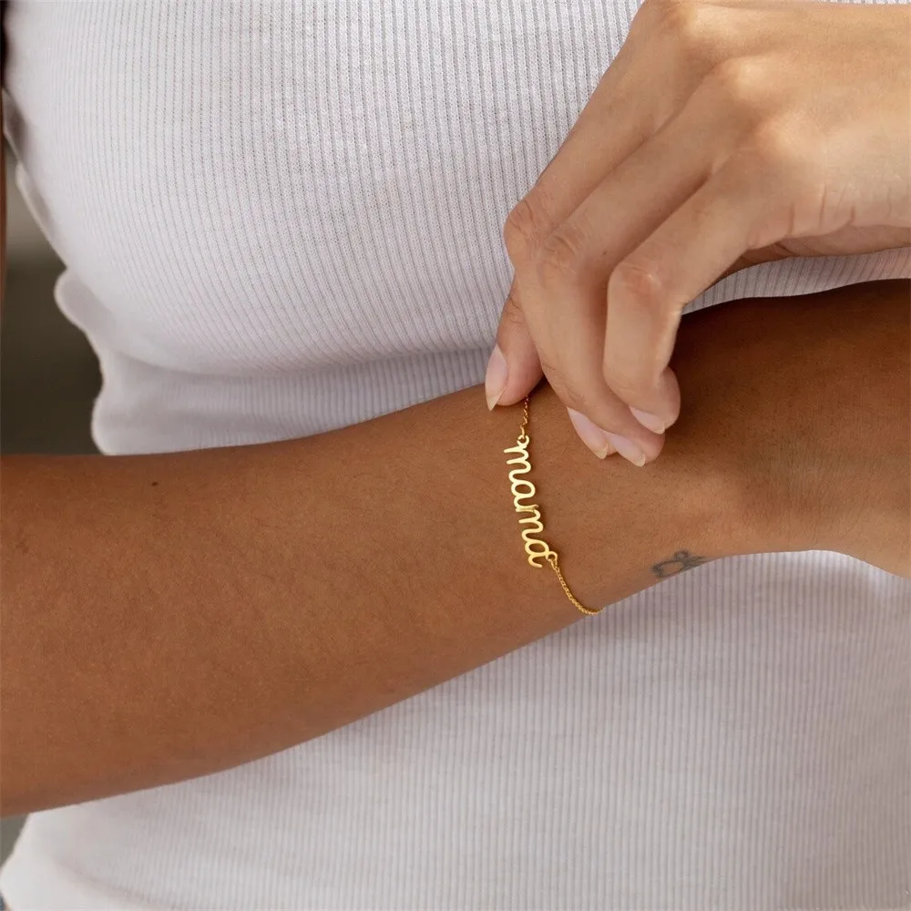 Personalized Name Bracelet for Mom Custom Stainless Steel Letters Wrist Chain Adjustable Bangle Jewelry Mother's Day Gift