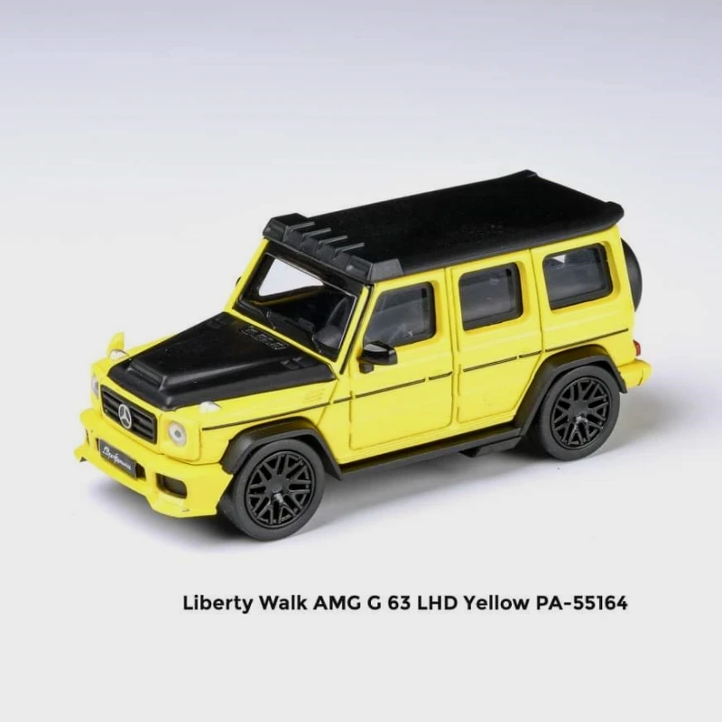 Коллекция автомобилей из литья под давлением сплава Mercedes-AMG G 63 красного цвета 1:64