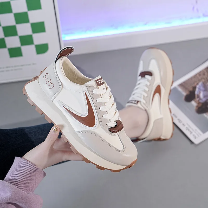 Women New Fashion Casual Shoes 2023 Spring Jogging Sneakers Lace Up Breathable Women Shoes Comfortable Light Soft Hard-Wearing