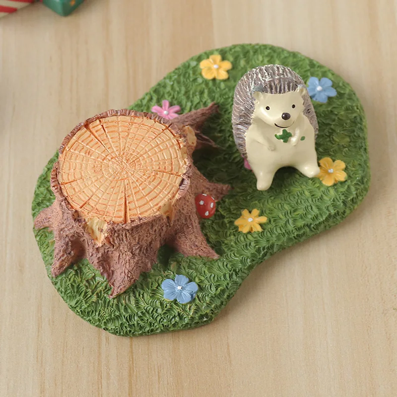 

Cartoon Lawn Tree Stump Figurines Micro Landscape Resin Crafts Miniatures Model Home Desktop Decor Garden Dollhouse Ornaments