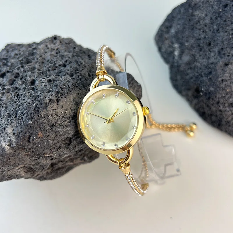 Женские часы Брендовые Часы с маленьким циферблатом элегантные и компактные