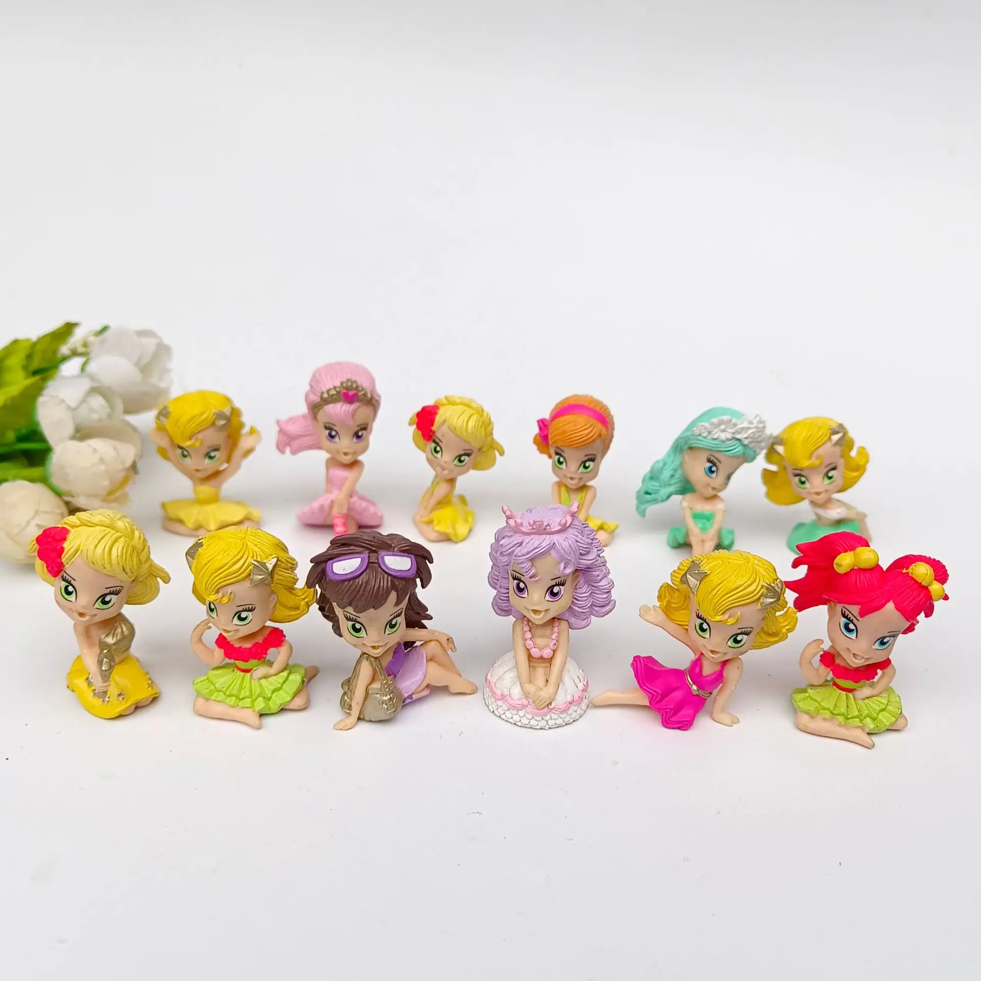 

50pcs/lot Little Girl Dolls 3-4cm Kids Toys Birthday Gift Home Decor Dolls