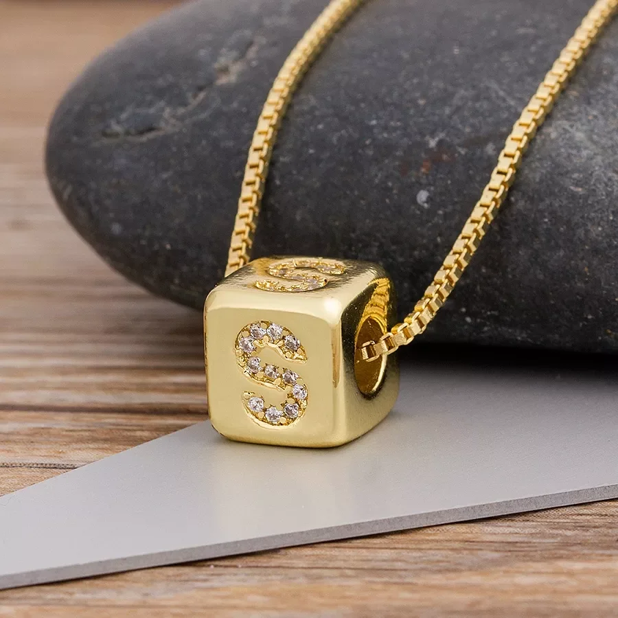 

Hot Sale A-Z Initials Micro Pave Copper CZ Cube Letter Pendant Necklaces For Women Men Charm Chain Family Name Jewelry Gift