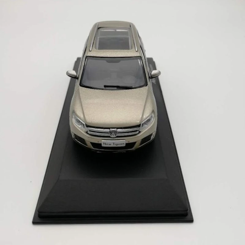 

Модель автомобиля TUGUAN FL из сплава под давлением, 1:43