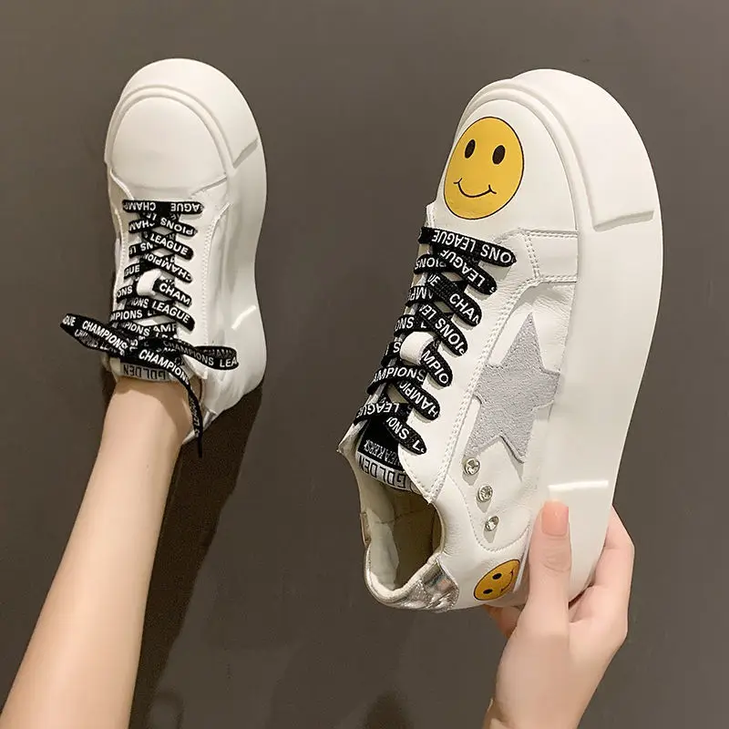 Girls' Little White Shoes, Girls' 2023 Spring and Autumn New Student Korean Version Versatile Matsuke Thick Sole Elevated Casual