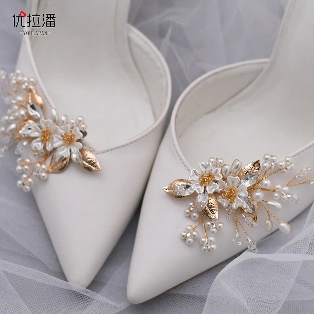 

Bridal Wedding Accessories Detachable Pearl Flower Shoe Flower Alloy Shoe Buckle Shoe Decoration Shoe Clip Bride Accesories
