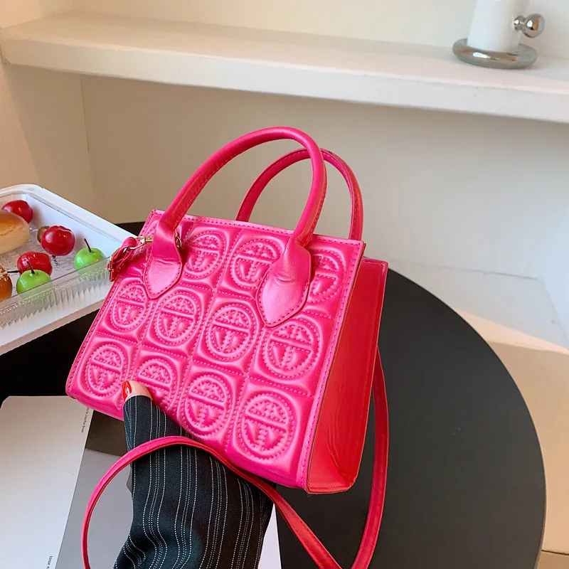 

Premium bag women's bag 2022 spring new versatile small square Bag Fashion texture single shoulder diagonal bag handbag