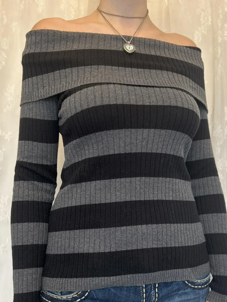 

Женский укороченный топ с открытыми плечами, с квадратным вырезом и длинным рукавом