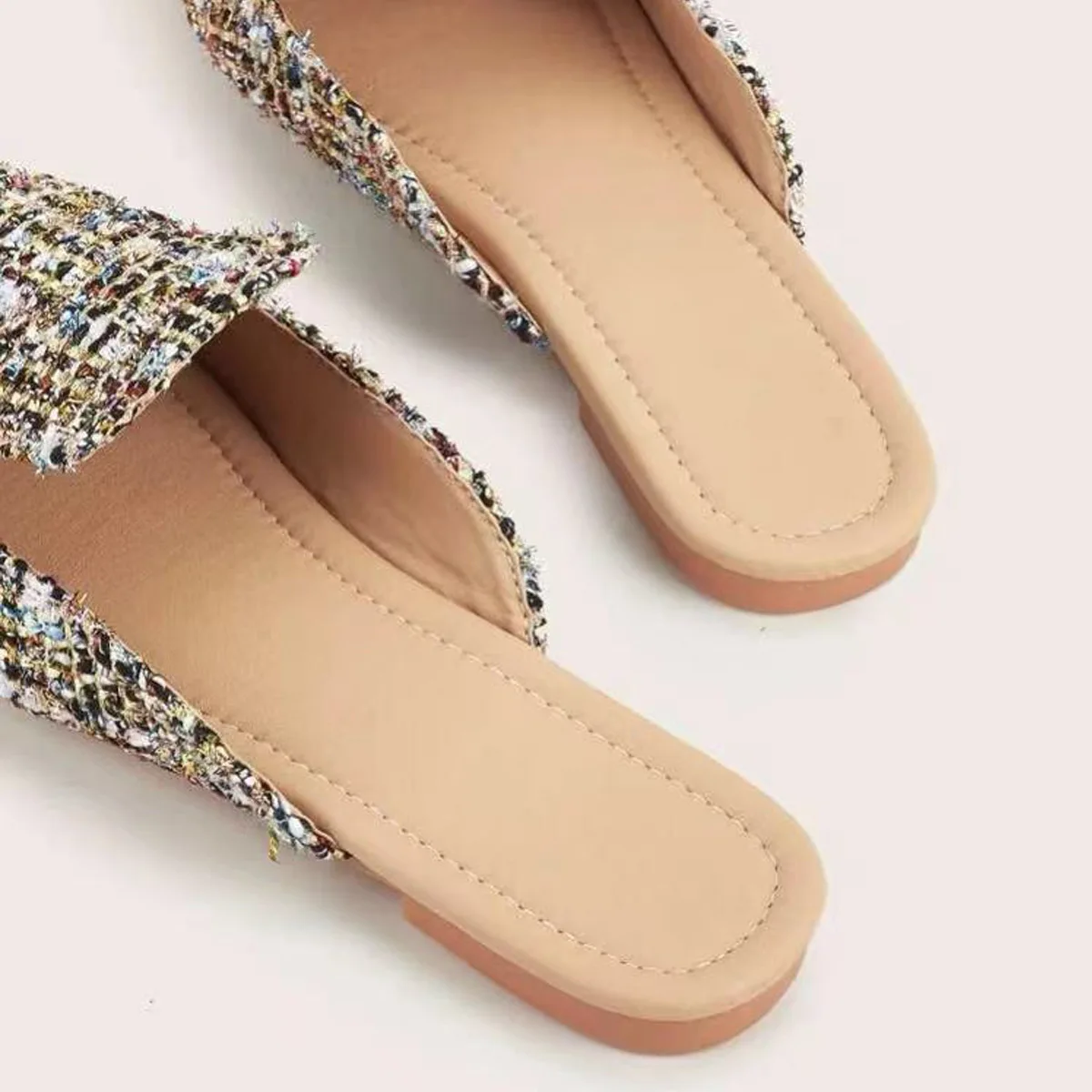 2023 Summer New Colorful Fashion Design Women Mules Shoes Fashion Outdoor Cusp Women's Slippers Leisure Shoes Sandals