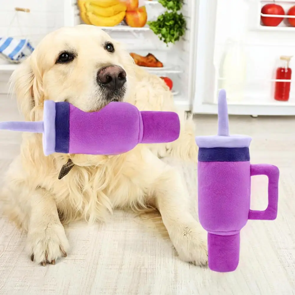 Мягкая игрушка собака пушистая для собак с пищалым шариком плюшевая ручка чашка