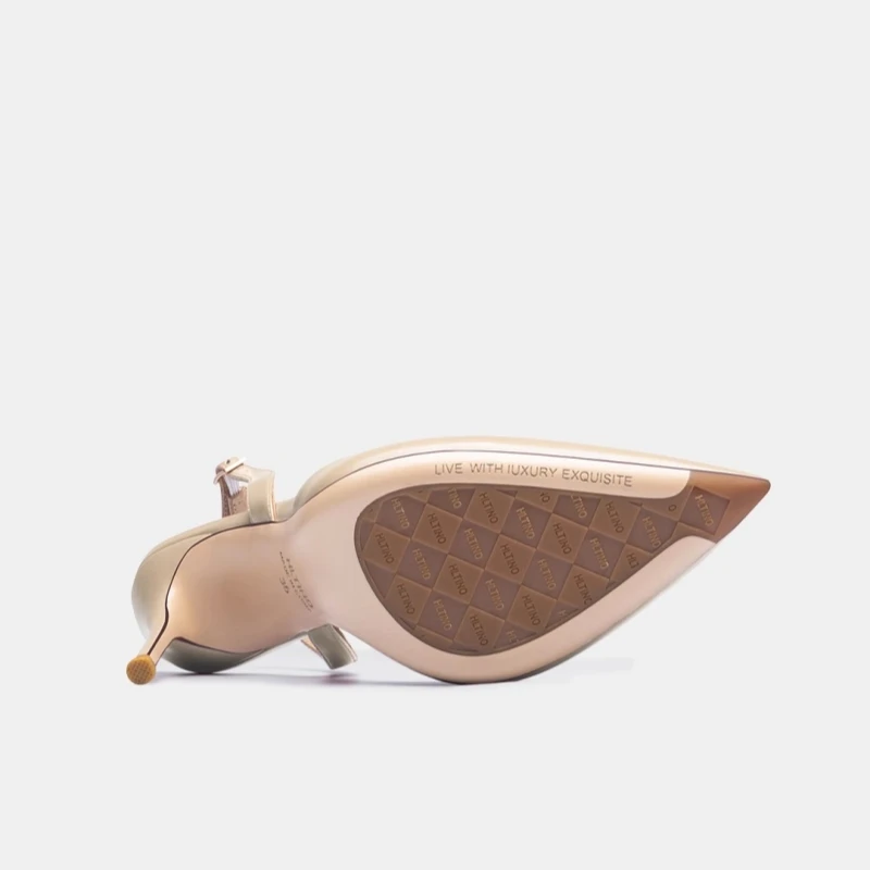 Новая летняя сумка с острым носком на спине и туфли высоком каблуке-шпильке