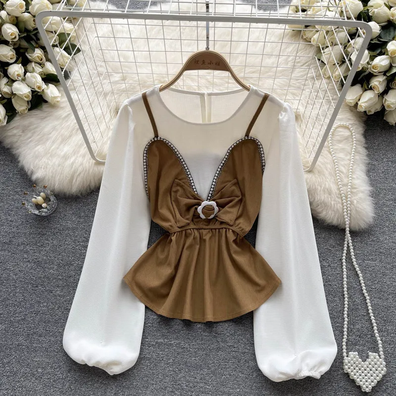 

Two fake pieces Puff sleeve Design round neck shirt women Ruffle Hemline Short Topblusa feminina blusas mujer de moda 2022