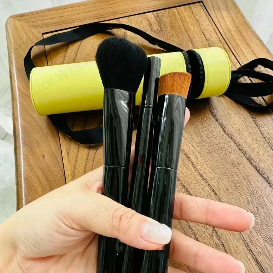 Набор из 3 основных кистей для макияжа шт.