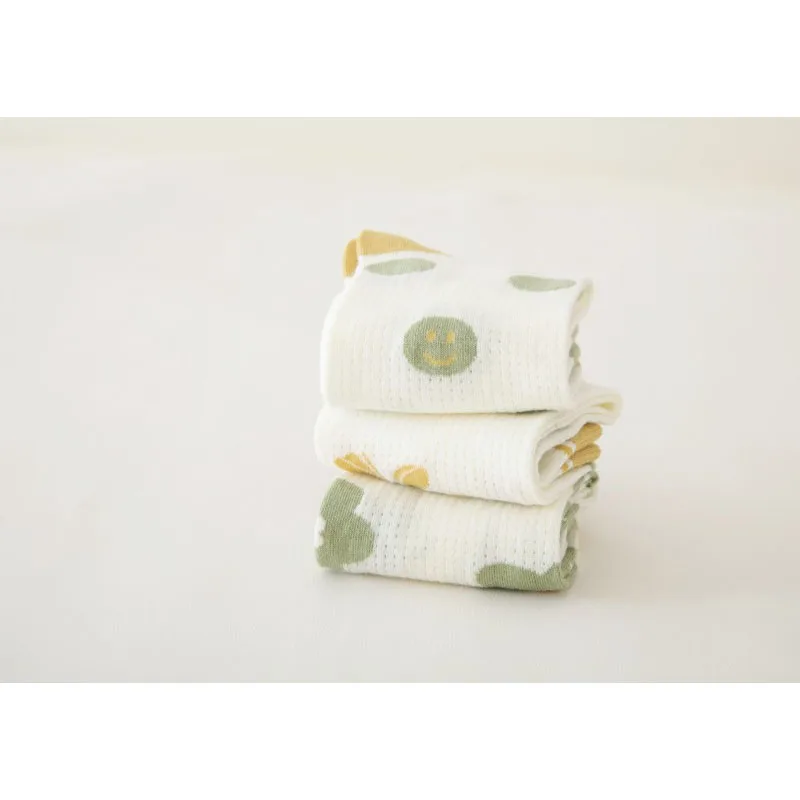 New High-Quality Breathable Flower Cotton White Girls Socks Set Fashion Cute Summer Thin Boneless Socks for Women 5 Pairs