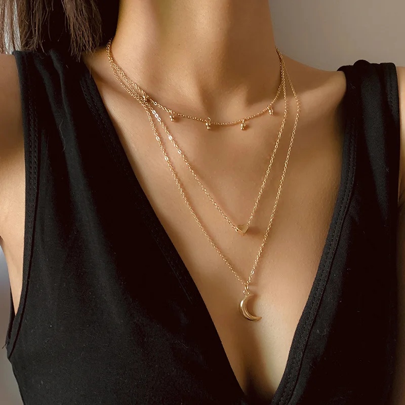 

Simple temperament Star Moon alloy necklace female hip hop thin copper clad multi-layer clavicle chain