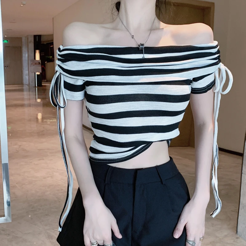 

Women's Off Shoulder Striped Short Sleeve T-shirt Summer New Chic Feminine Fashion Sexy Slash Neck Show Clavicle Bone Slim Tee