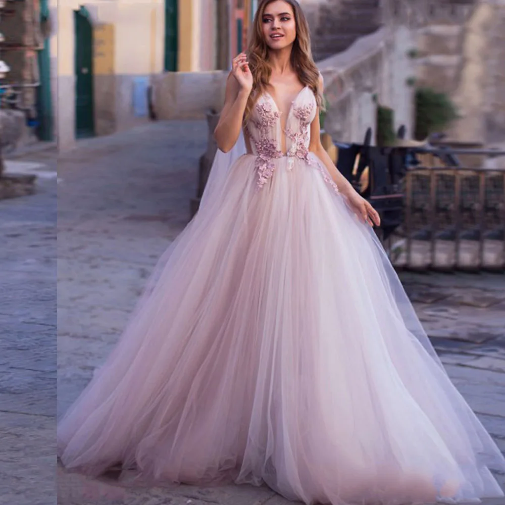 

Exquisite Womens Long Wedding Dress V-Neck Sleeveless Sweep Train Tulle Backless Lace Appliques Bridal Gown