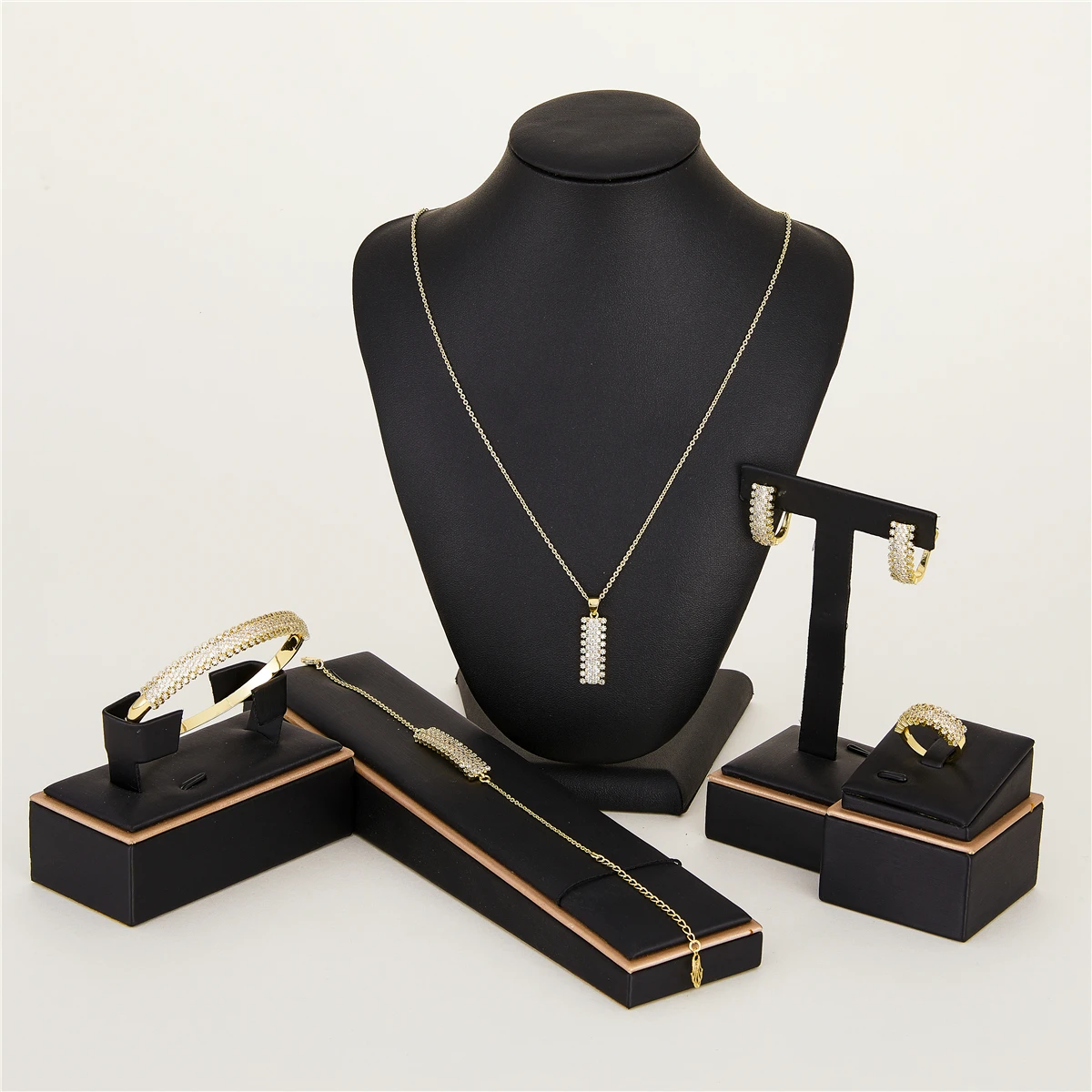 

March 2020 new jewelry set gold necklace earrings women's rings Brida jewelry set holiday gift Moroccan gold jewelry set