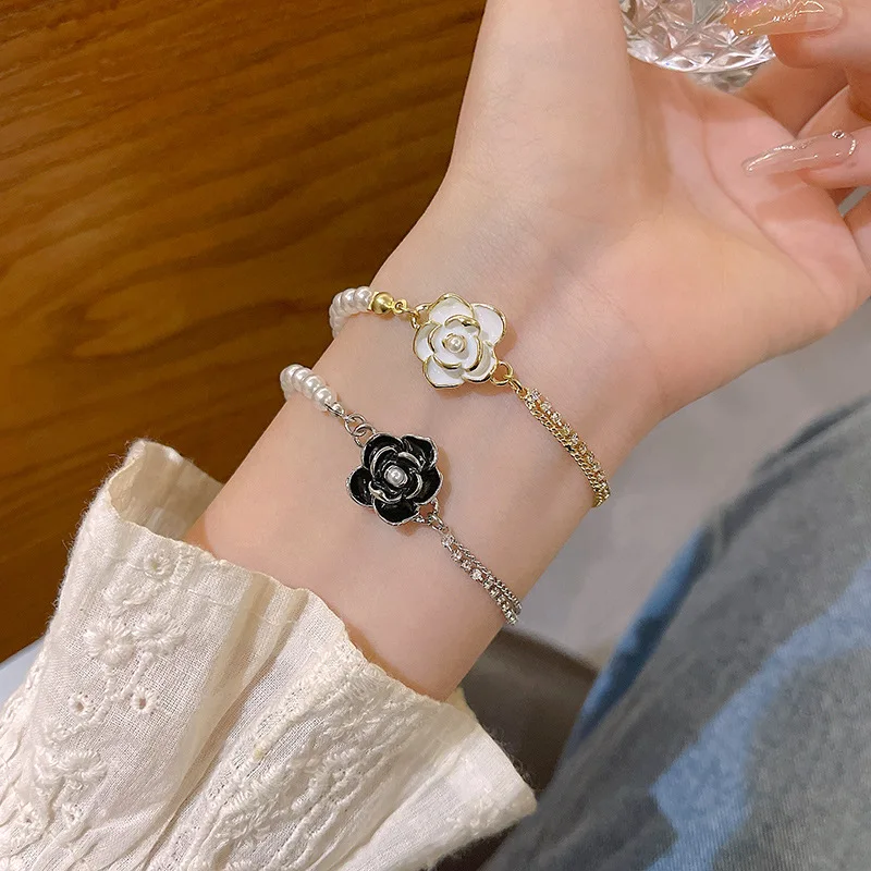 

Korean Luxury Pearl Camellia Flower Bracelet for Women Jewelry Gift Free Shipping Items Pandora Charms Friends Boho Kpop Retro