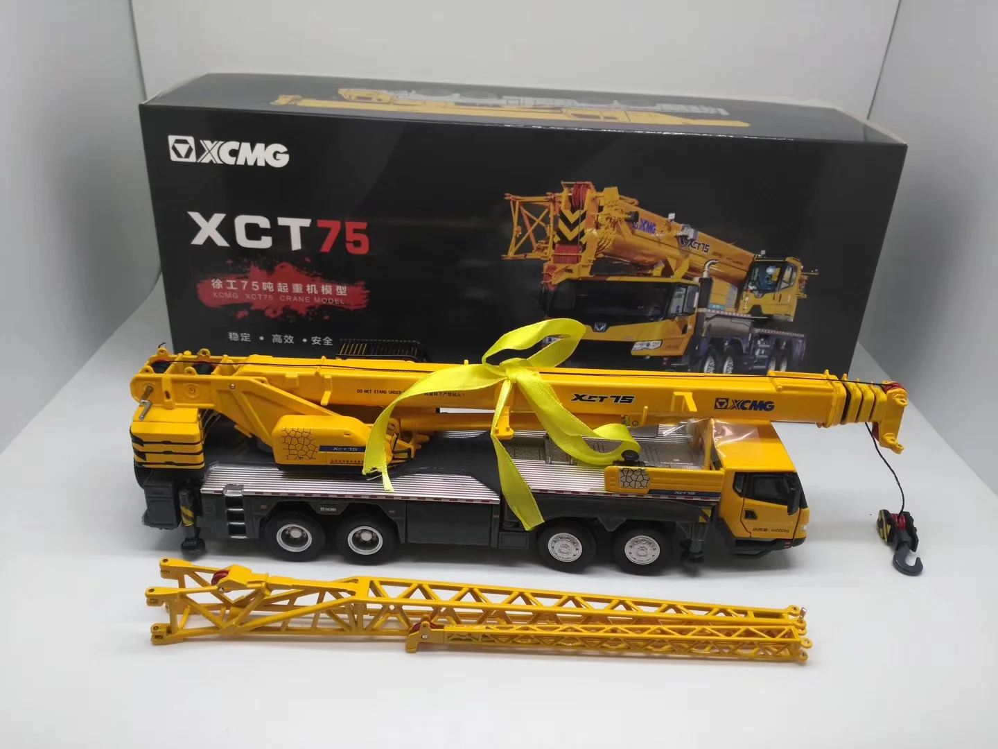 

Кран XCMG XCT75T, Инженерная модель автомобиля из сплава 1:50, подарки, Сувенирные игрушки