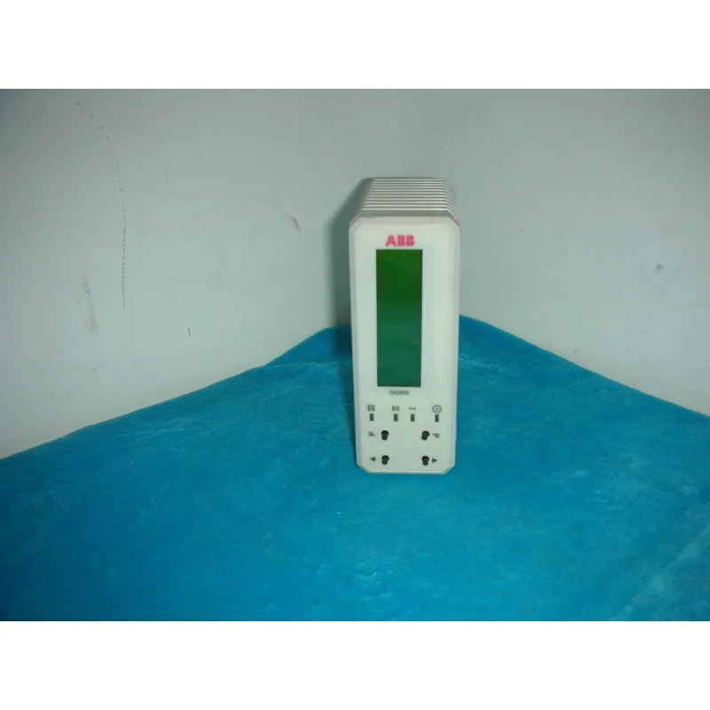 

1PC USED FAU800