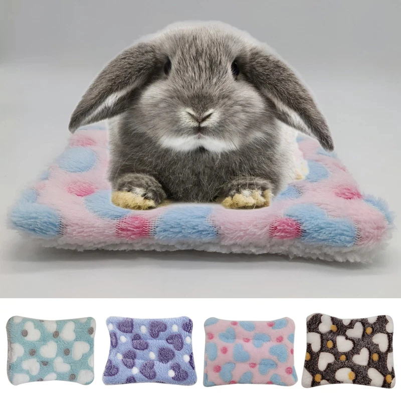 

1PC Pet Lamb Velvet Cotton Pad Small Pet Thickened Warm Nest Pad Rabbit Chinchilla Kitten and Dog Bed House Winter Warm Nest Mat