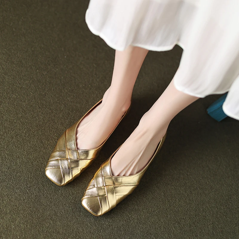 Gold square head woven cowhide women's shoes with low heels thick heels and ribbed soles simple women's shoes