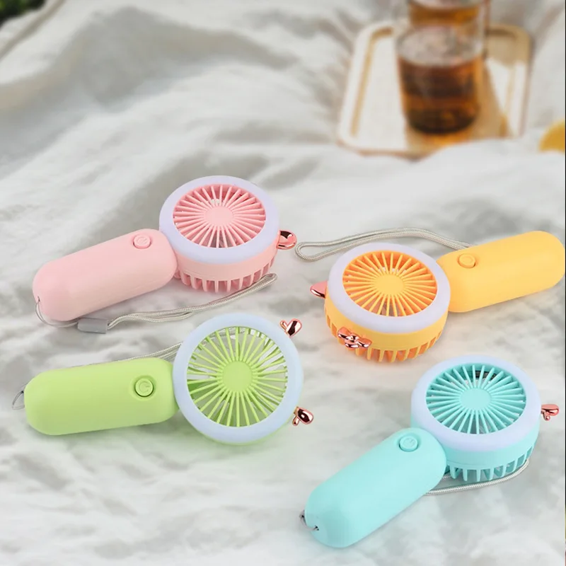 Мини-вентилятор портативный карманный с зарядкой от USB и функцией ночного