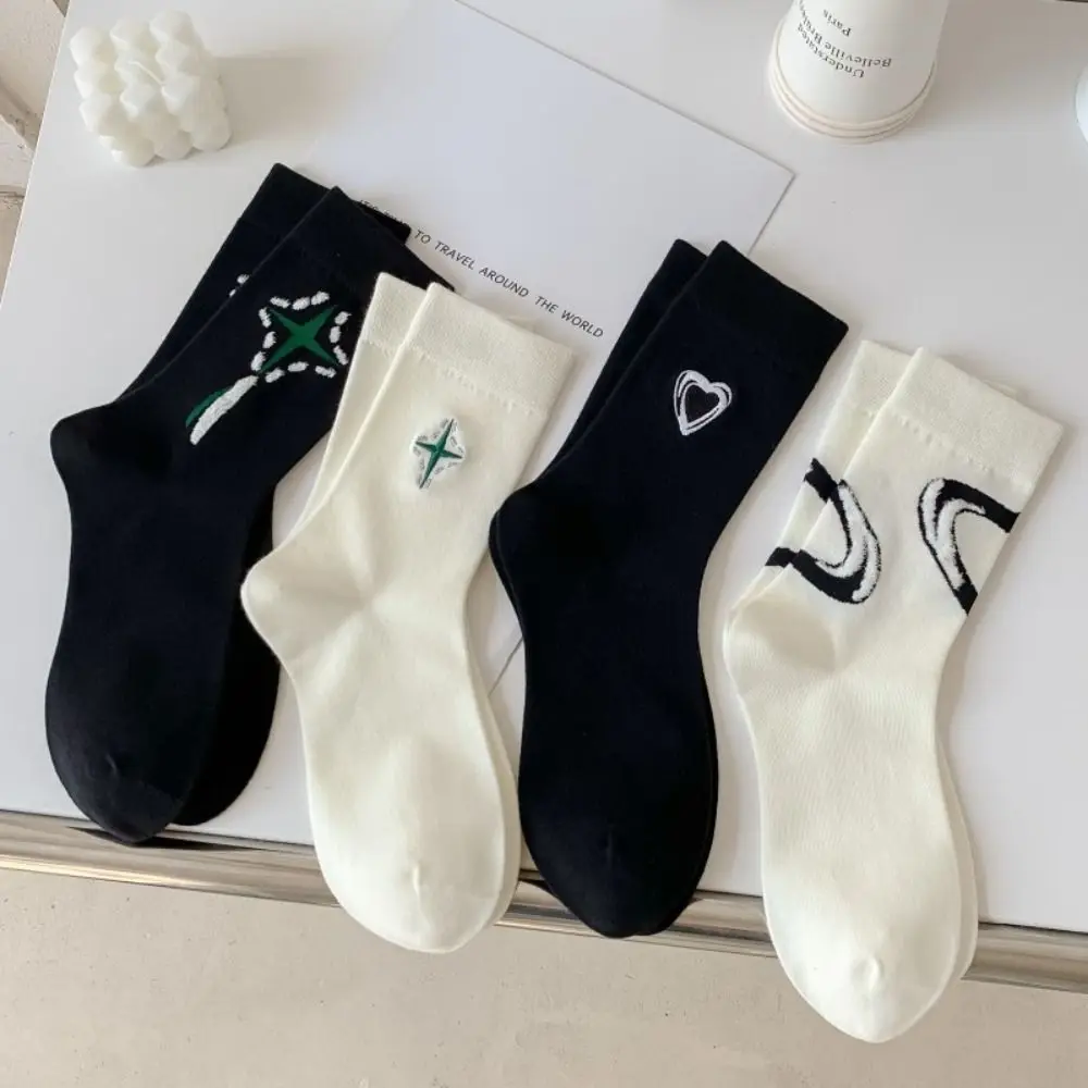 

Heart Cross Embroidery Fashion Trend Socks Women Combed Cotton Cozy Black White Socks Spring Summer Middle Tube Socks