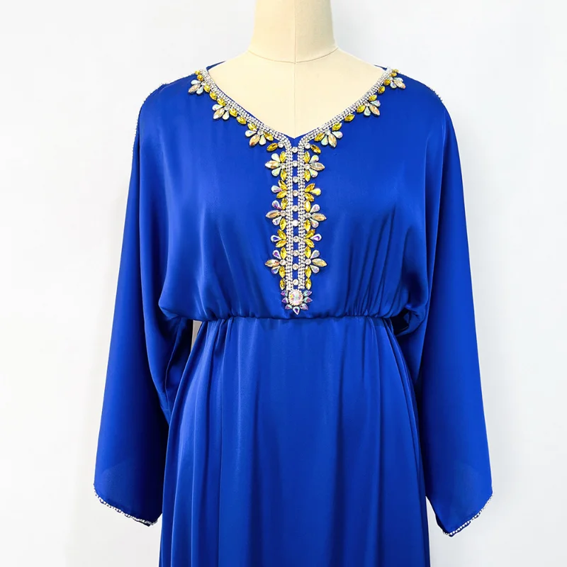 Moroccan Kaftan Luruxy Colored Rhinestones V Neck Off Shoulder Summer Long Dress Dubai Robe 2022 Gorgeous Vacation Gulf Abayas