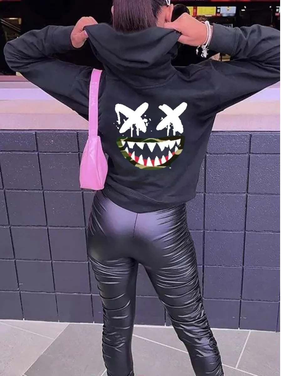 

LW Cartoon Print Kangaroo Pocket Hoodie Casual Oversized Autumn 2022 Pullover T-shirt Women Sweat