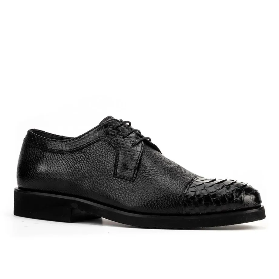 

Мужские классические туфли на шнуровке из натуральной кожи черного цвета