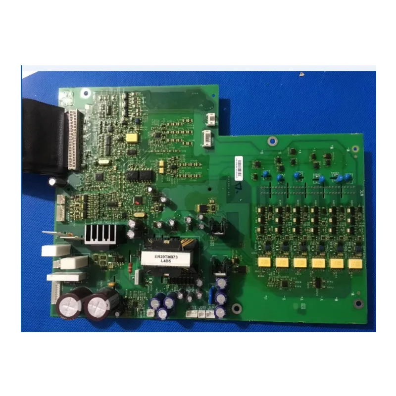 

Плата драйвера ATV71HD22N4