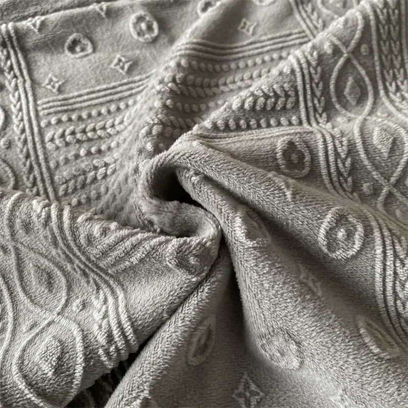 Комплект постельного белья Svetanya из молочного бархата односпальное двуспальное