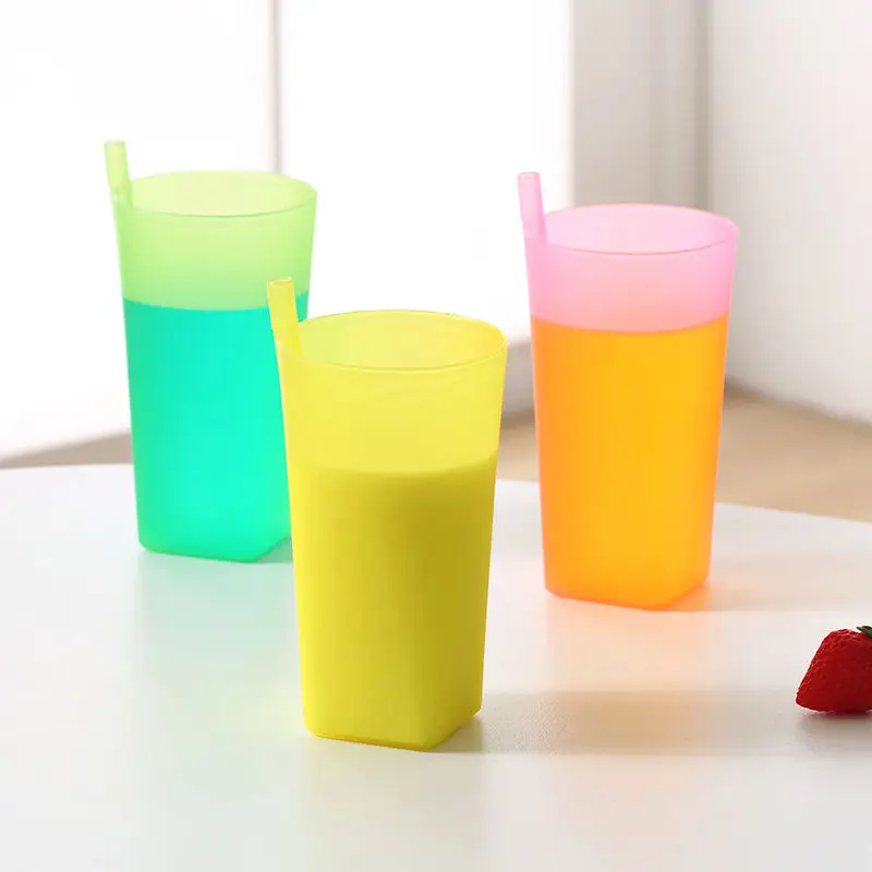 

1PC Kids Children Infant Baby Sip Cup with Built In Straw Mug Drink Home Colors Baby Sippy Cup 4 Colors