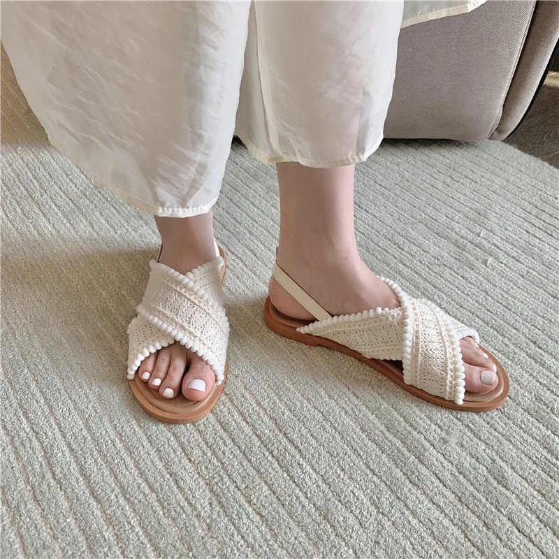 

2022 Sandals Low Heel Cloth Slippers Sandals 35-39 Buckle Ladies Sandals Open Toe Square Heel Comfortable Ladies Sandals