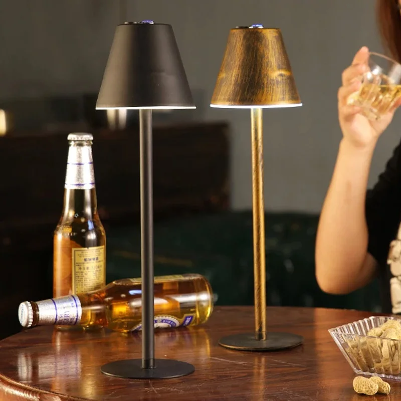 

Настольная лампа в стиле ретро, скандинавский светильник для бара, атмосферный ночник с подзарядкой по USB, приглушаемая настольная лампа дл...