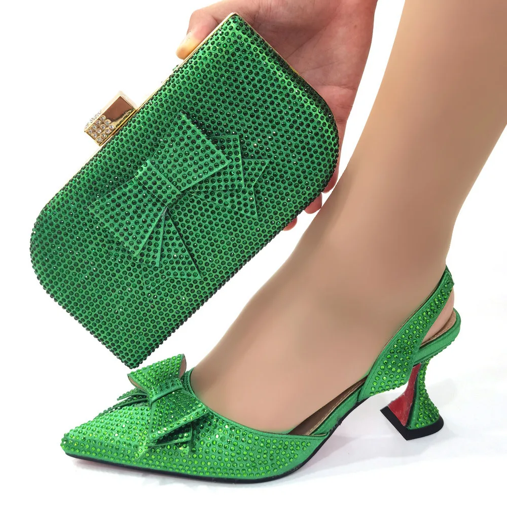 

2022 Newest Green Color Italian Design Nigerian Noble Ladies Shoes and Bag Set Decorated With Rhinestone Mixing Metal for Party