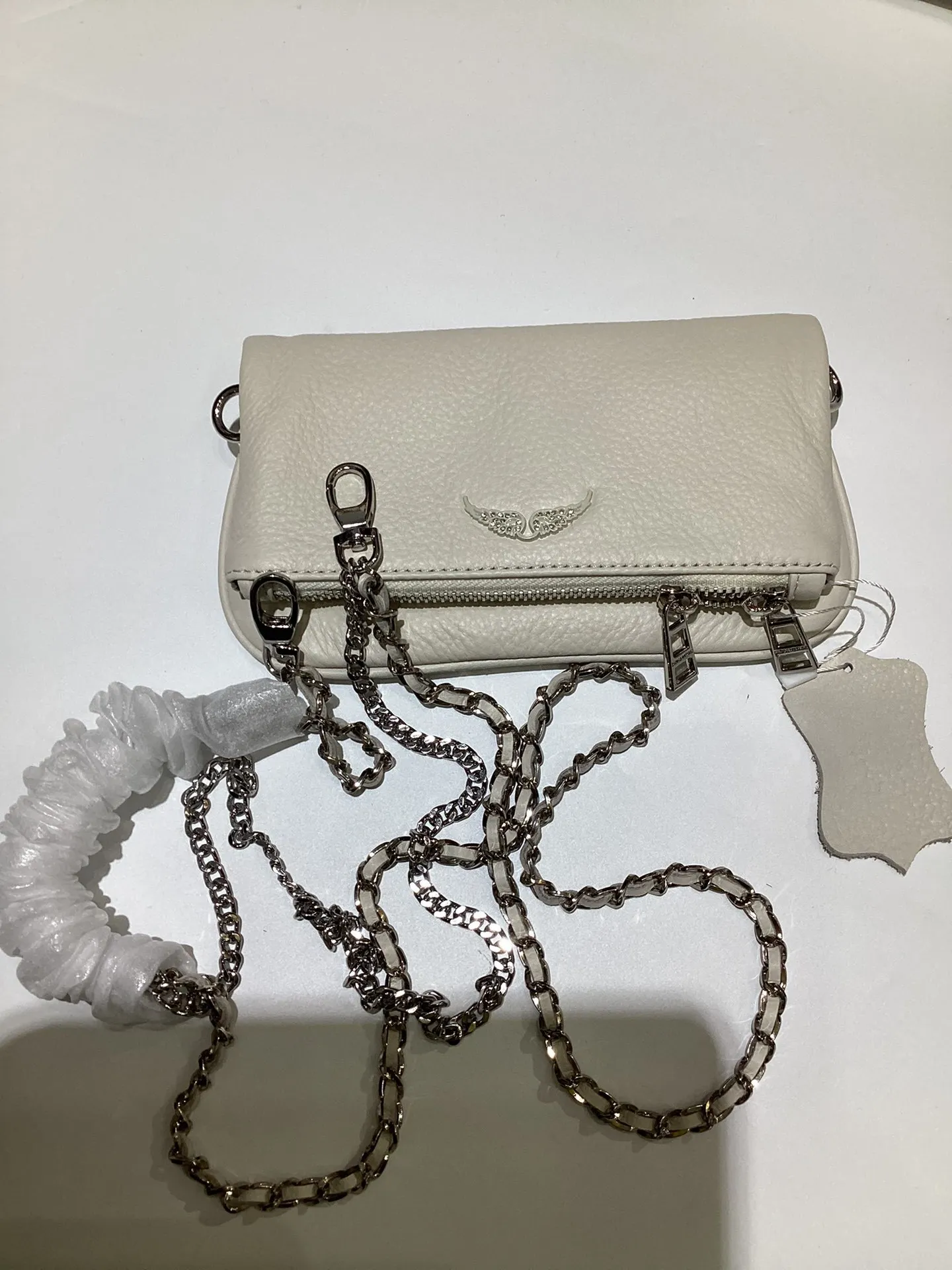 

2023 New High Quality 1:1 Fashion Wings White Mini Handheld Women Messenger Shoulder Temperament Simple Bag