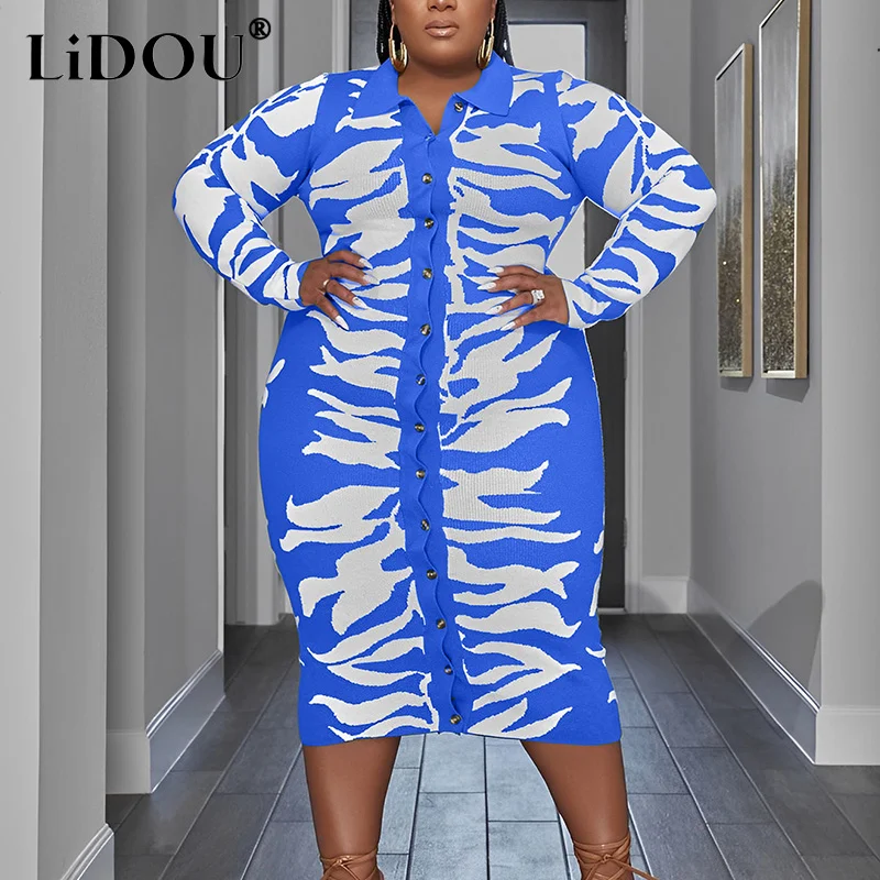 Рисунок 2 - Женское платье на пуговицах