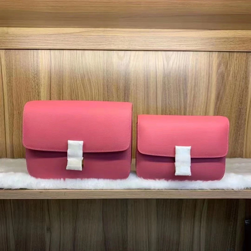 

New fashion leisure single room messenger leather small square bag tofu bag lock women's wholesale