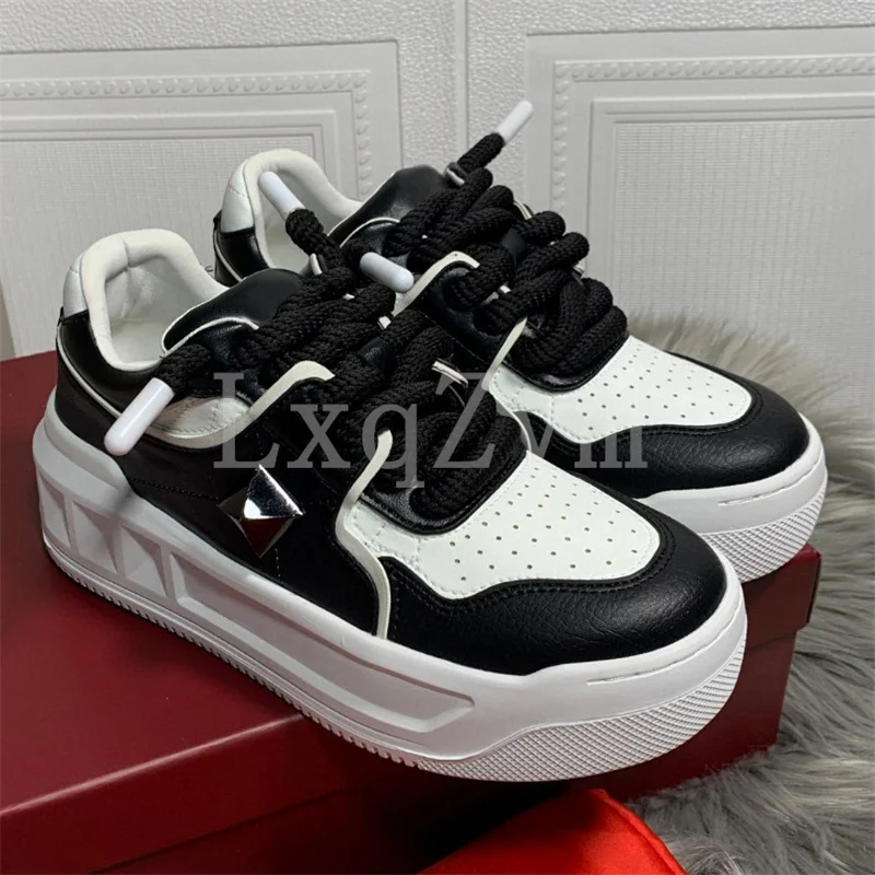 

New in Men Casual Shoes Thick Sole Vulcanized Shoes Unisex Mesh Platform Lace-up Breathable Stretch Cushion Shoes Daddy Shoes