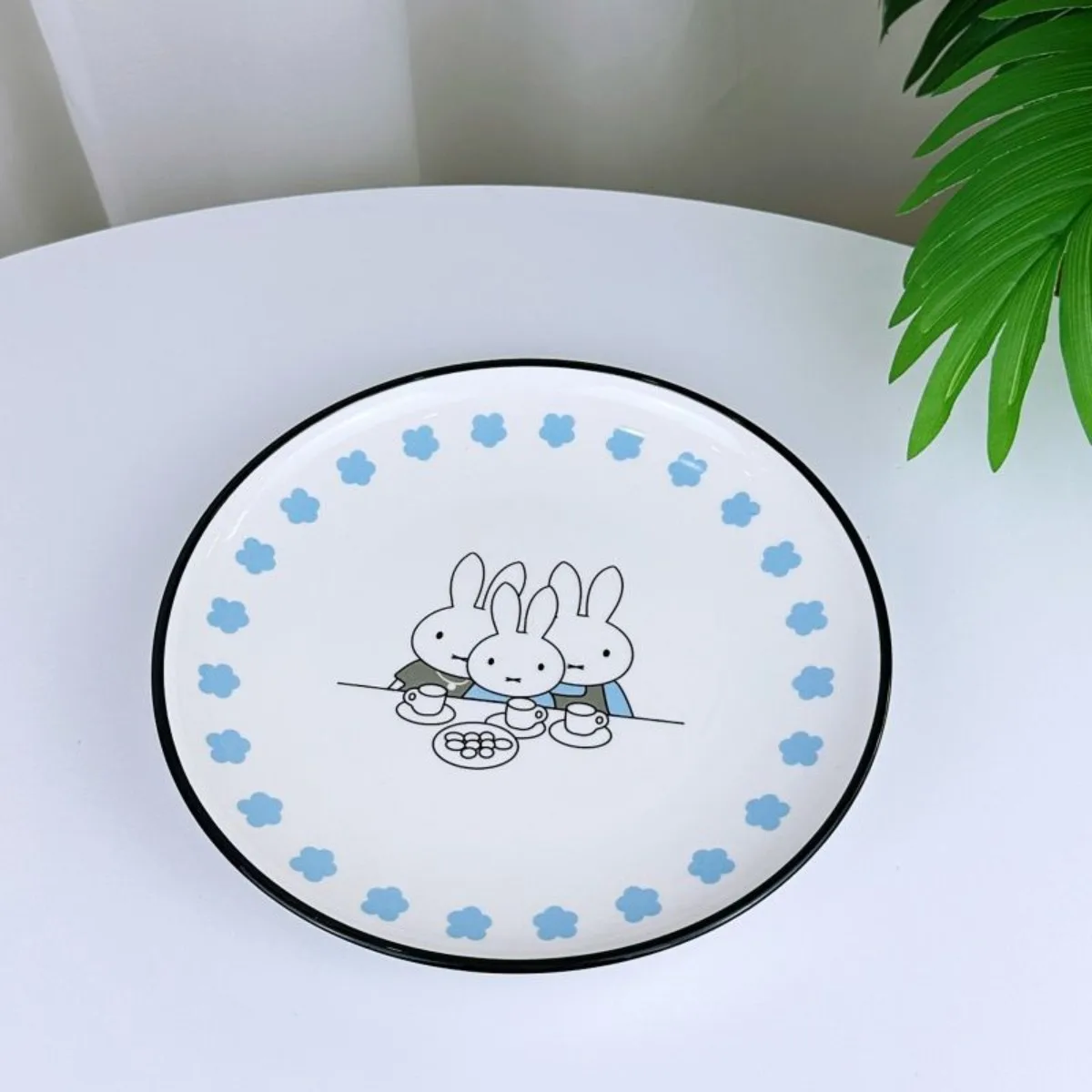 Фото Kawaii Miffy Rabbit Обеденная тарелка Милый мультфильм Модная и высококачественная керамическая круглая тарелка Ins Обзор для завтрака Тарелка в форме сердца №3