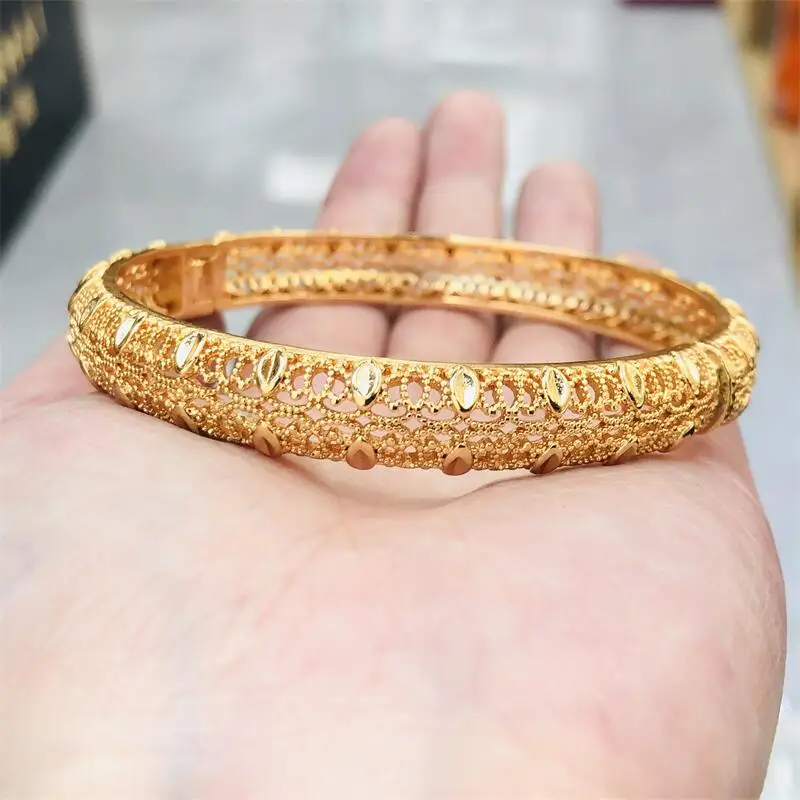 

Bangles for Women African Gold Color Girls Dubai Indian Charm Circle Bracelet Jewelry Ethiopian Bride Wedding Birthday Gifts