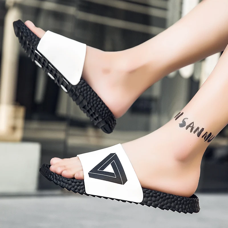 Сандалии мужские на толстой подошве мягкие шлепанцы сланцы Повседневная пляжная