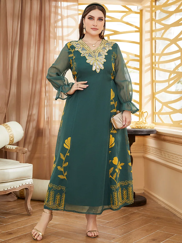 Рисунок 3 - Женское платье-макси с вышивкой