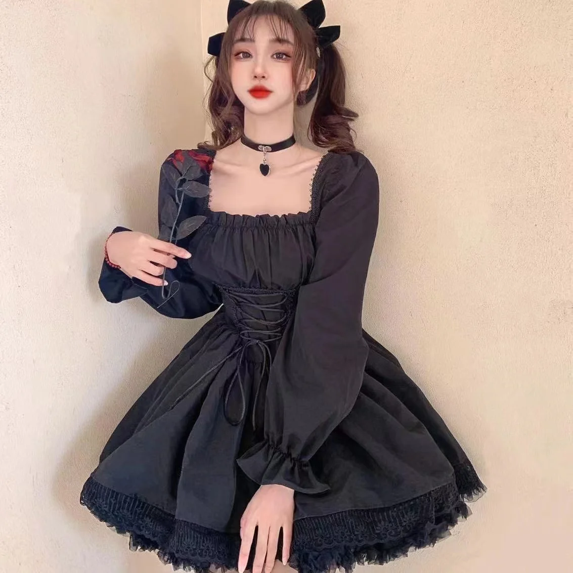 

Japanese Lolita Princess Black Gothic Sexy Mini Girl Dress Kawaii High Waist Puff Sleeve Lace Ruffles White Party Robe Women