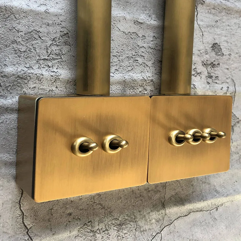 Высококачественный рычажный переключатель в индустриальном стиле с желтой