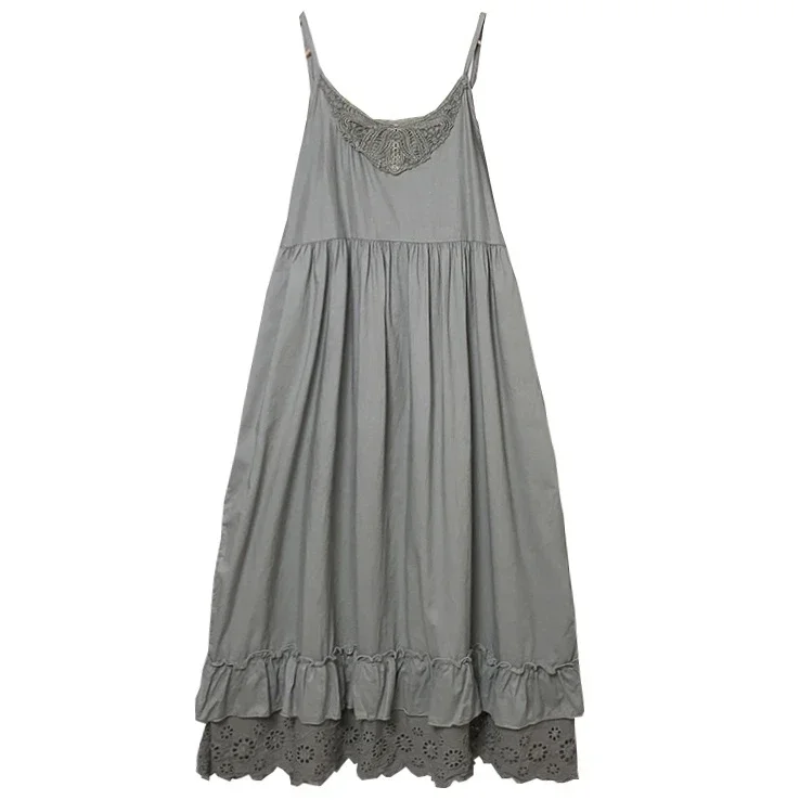 Женское хлопковое платье миди без рукавов на тонких бретельках Mori ...